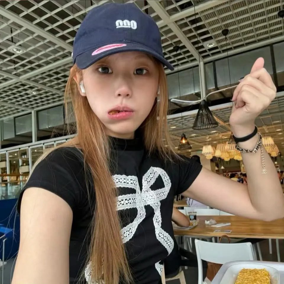 身穿十二单衣的恶魔